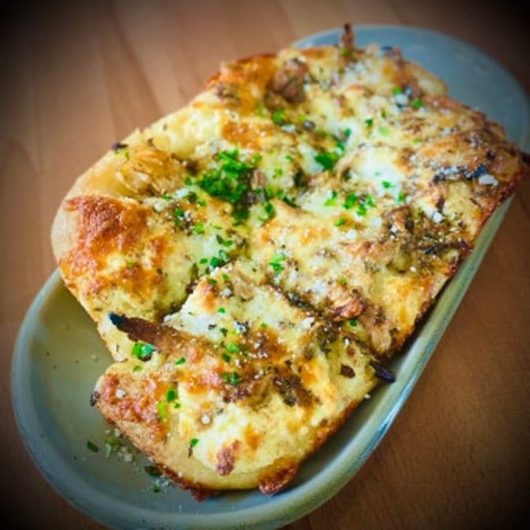 Delicious Pizza Options at Our Italian Restaurant